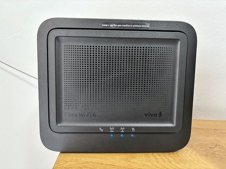 Apê com A/C e Garagem | 300m Praia Canasvieiras