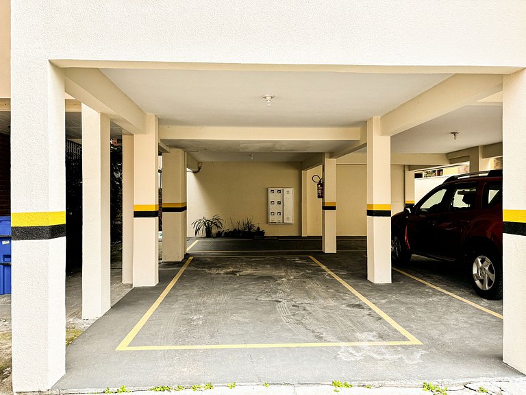 Apê Espaçoso, A/C | 300m Praia de Canasvieiras