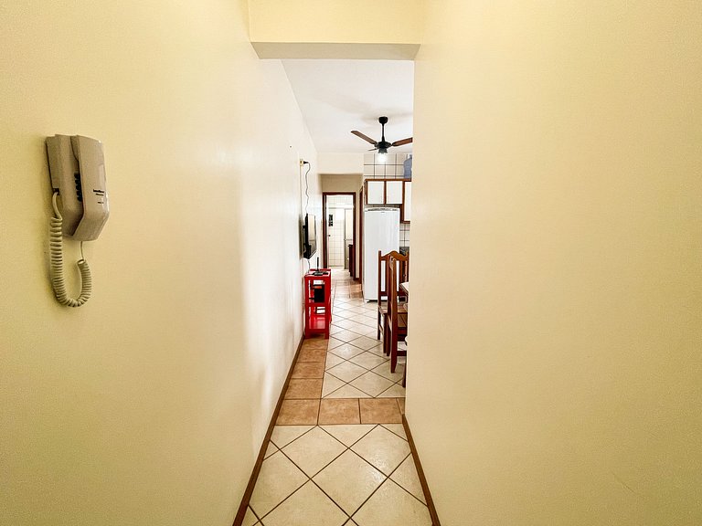 Apê Completo, A/C, Wi-Fi | 250m Praia Canasvieiras