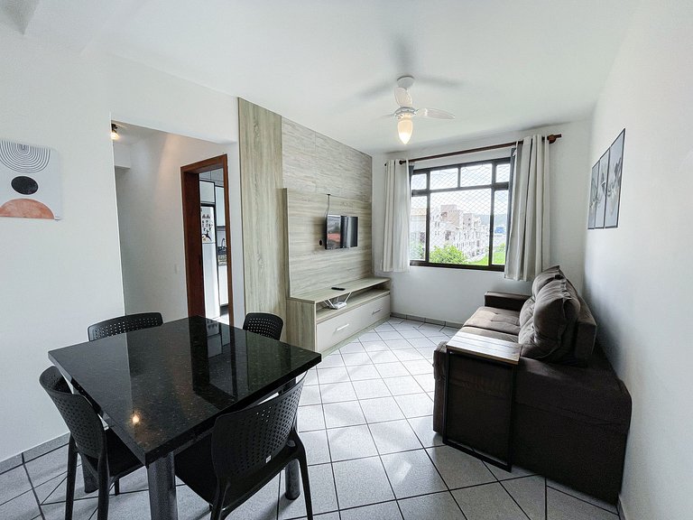 Apê Charmoso, A/C | 300m Praia de Canasvieiras