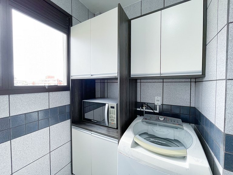 Apê Charmoso, A/C | 300m Praia de Canasvieiras