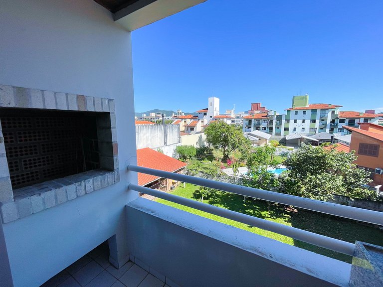 Belíssimo Apto a 250m da Praia de Canas