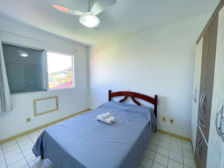 Apê com A/C, Garagem e Wi-Fi | 250m Canasvieiras