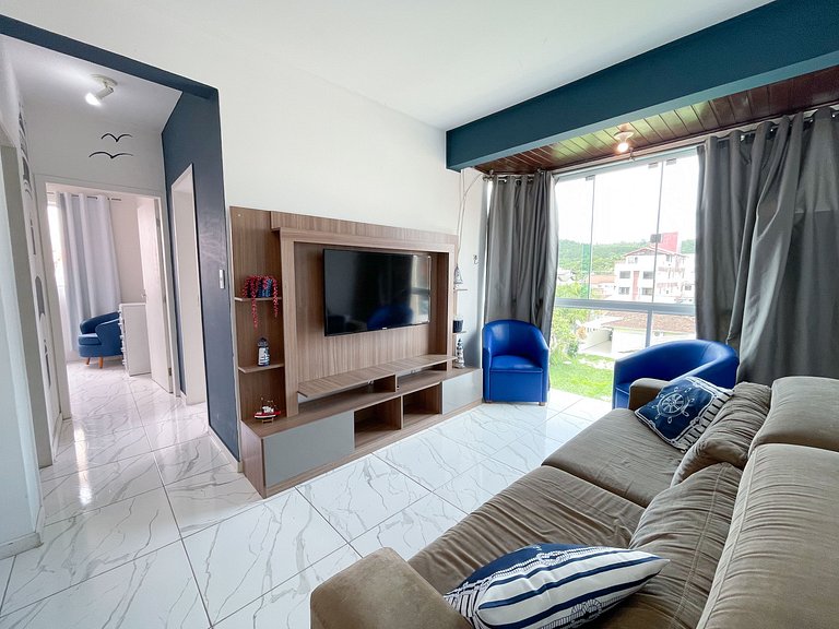 Apê Completo, A/C, Wi-Fi | 300m Praia Canasvieiras