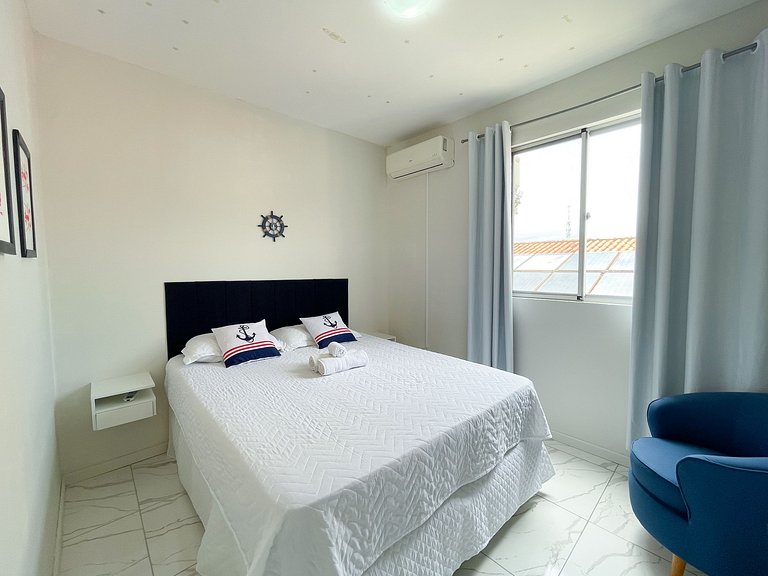 Apê Completo, A/C, Wi-Fi | 300m Praia Canasvieiras