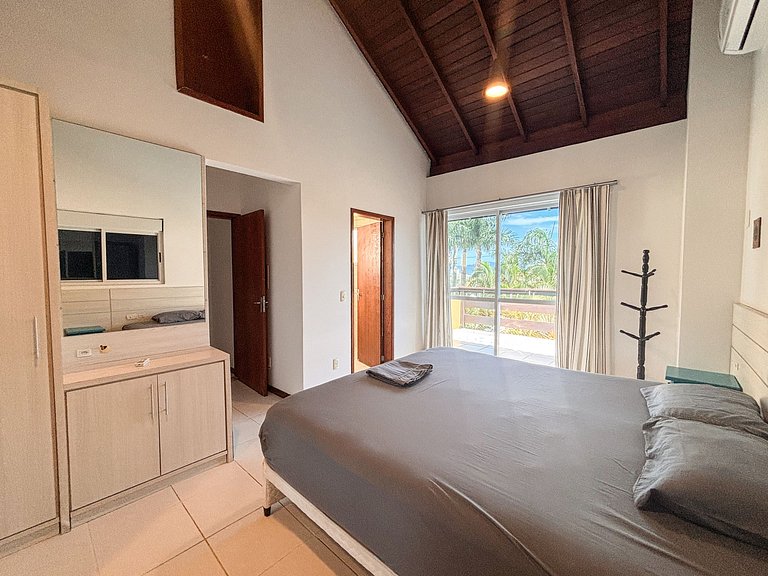 Belíssima Casa a 300m da Praia da Cachoeira