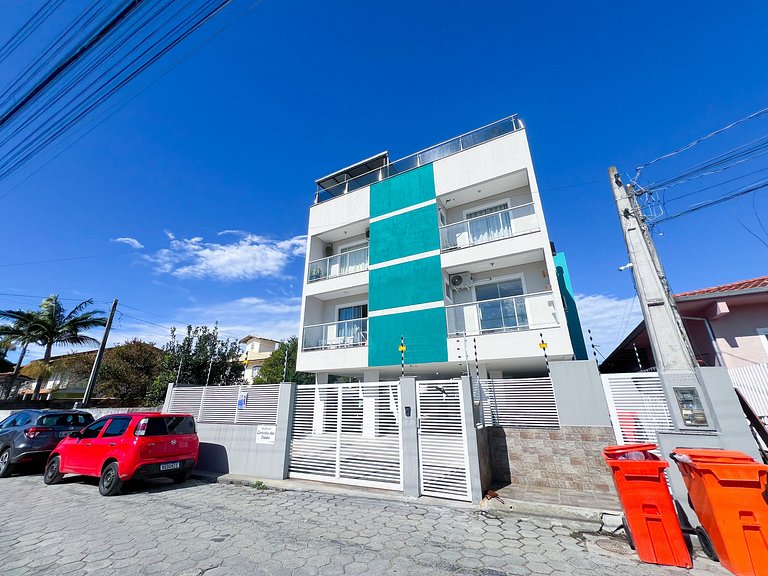 Apê com Churrasqueira, A/C e Garagem no Ingleses