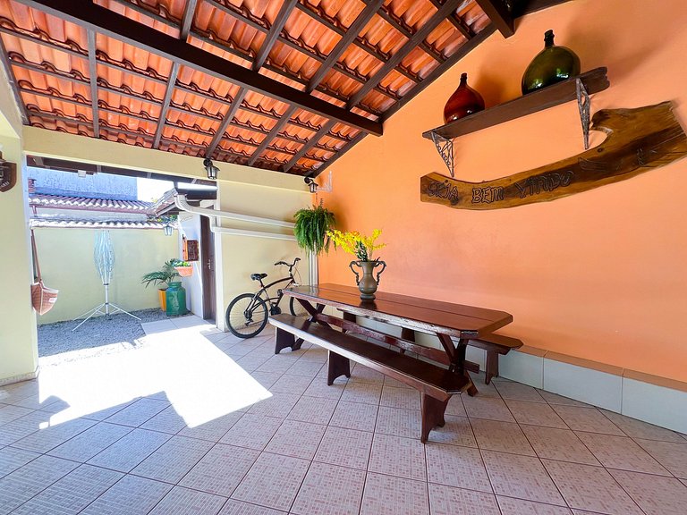 Belíssima Casa a 300m da Praia da Daniela