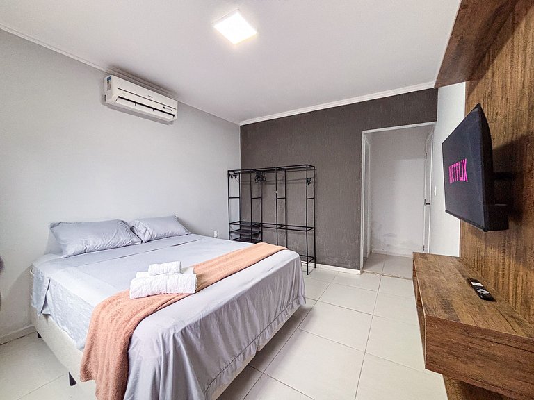 Apê com A/C, Churrasqueira, Garagem - Canasvieiras