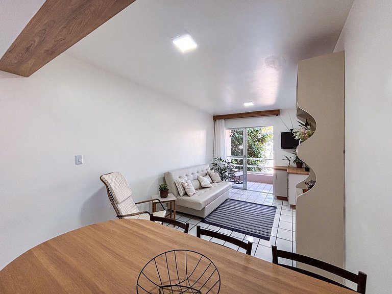 Apê Completo, A/C e Wi-Fi | 350m Canasvieiras