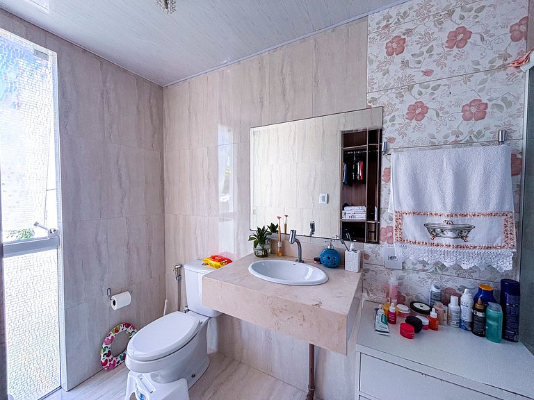 Casa com A/C, Wifi, Garagem em Canasvieiras