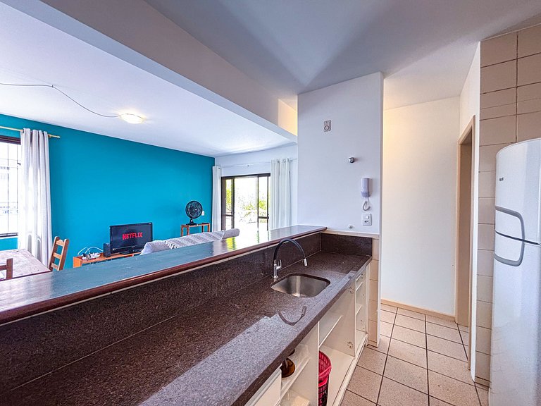 Apê Completo | Garagem | 250m Praia Canasvieiras