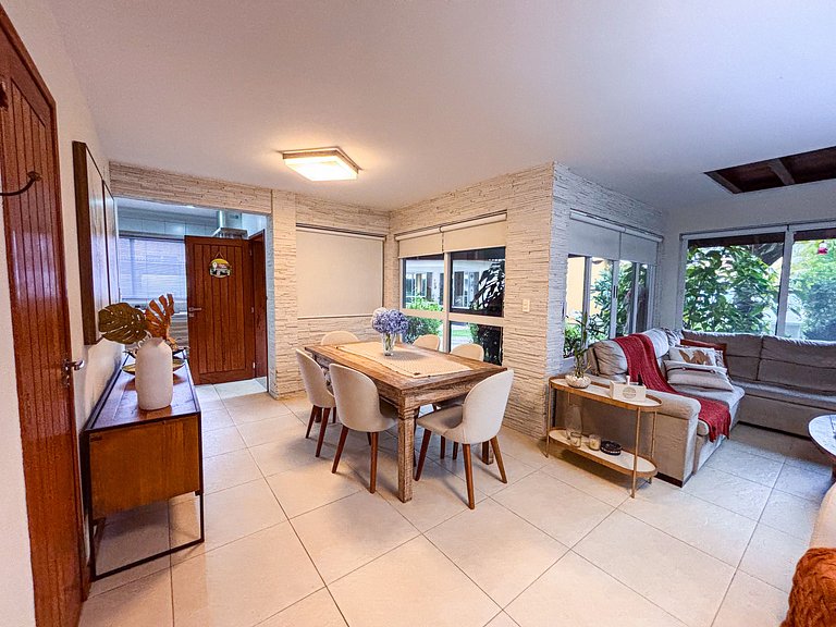 Belíssima Casa a 300m da Praia da Cachoeira