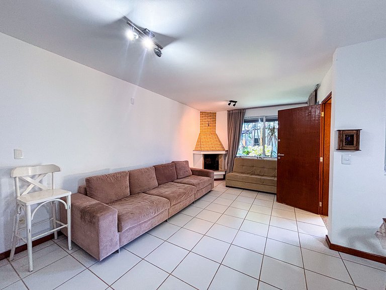 Belíssima Casa a 300m da Praia da Cachoeira