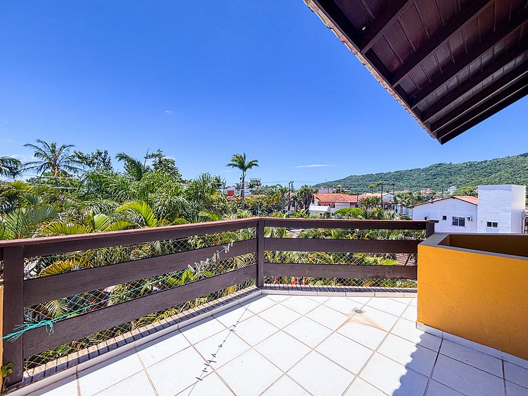 Belíssima Casa a 300m da Praia da Cachoeira