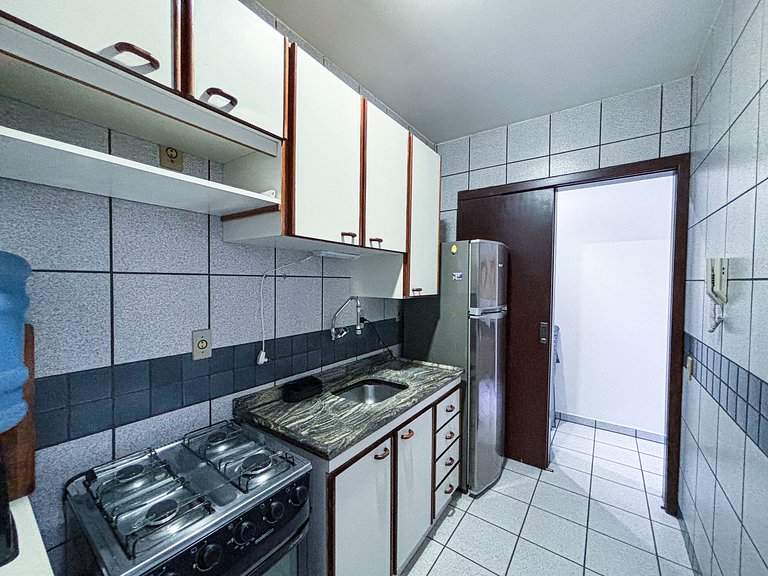 Apê Completo, A/C, Wi-Fi | 300m Praia Canasvieiras