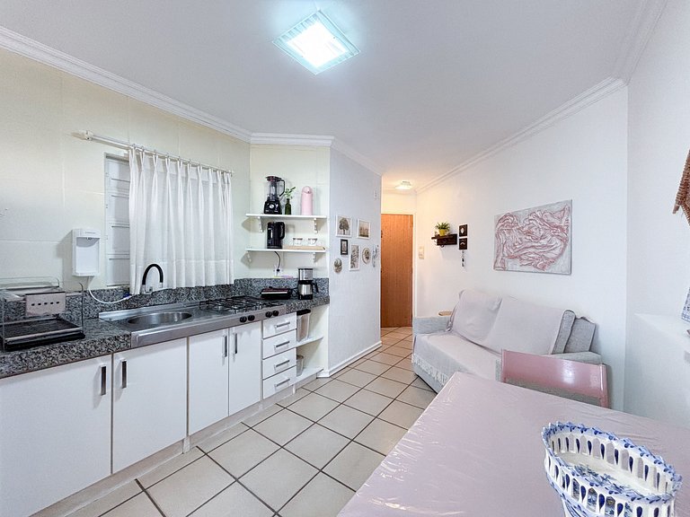 Studio com A/C a 100m Praia de Canasvieiras