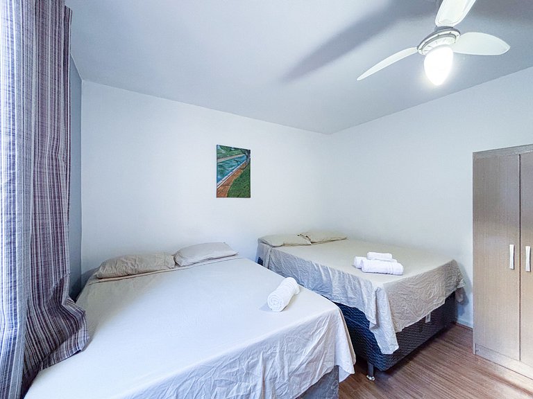 Apê Espaçoso, A/C | 300m Praia de Canasvieiras