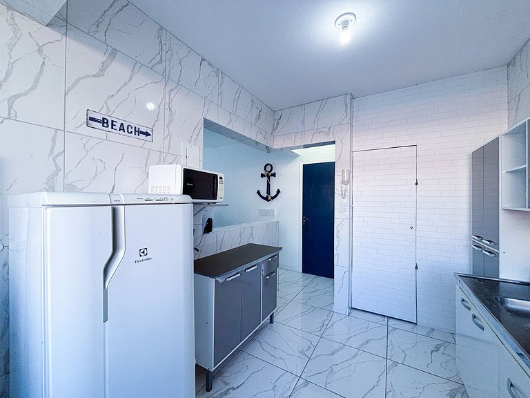 Apê Completo, A/C, Wi-Fi | 300m Praia Canasvieiras